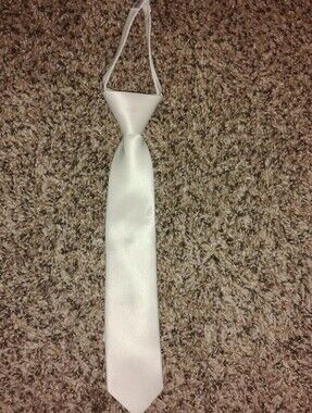 Jacob Alexander Zipper Tie – Solid Champagne/Ivory Microfiber Boys New